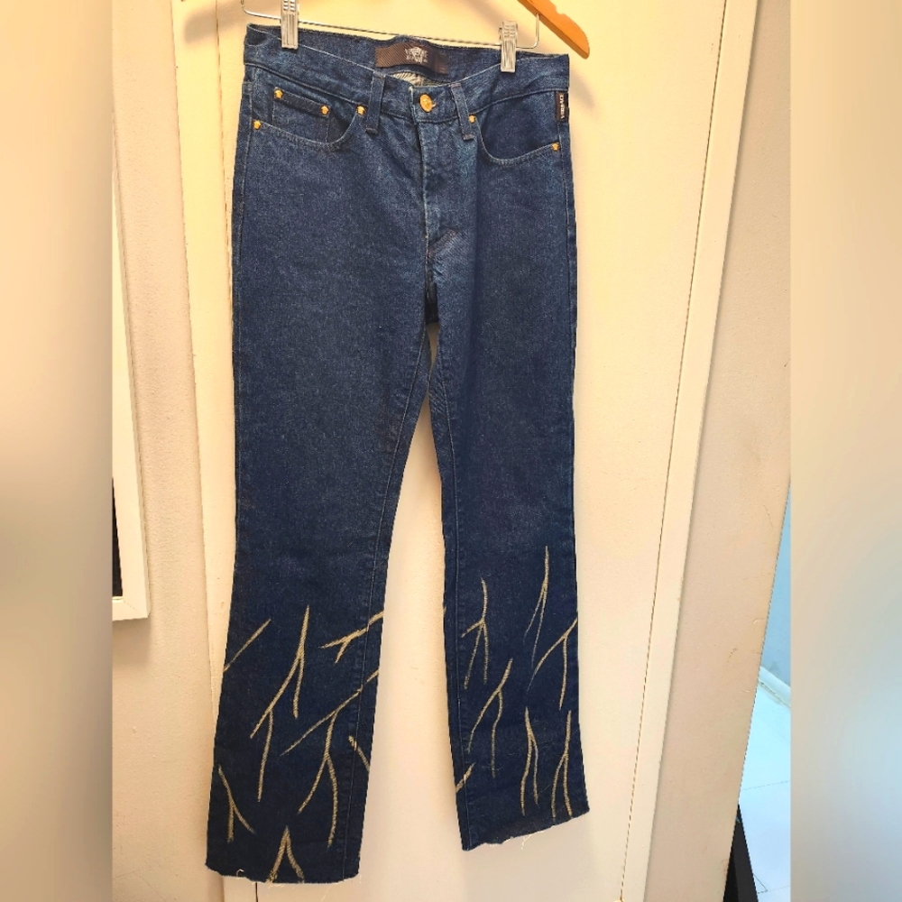 Women's jeans